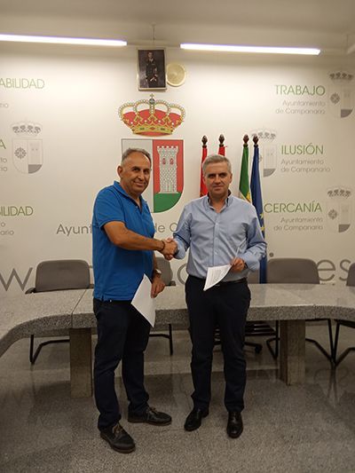 (De izquierda a derecha) Hidalgo y López